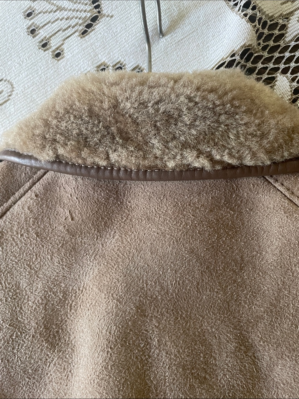 Genuine Sheepskin Warehouse Vintage Taupe Teddy Shearling Square Button Jacket - Picture 8 of 10
